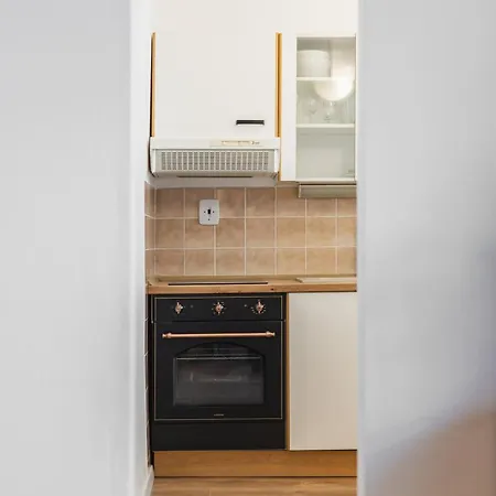 Glow With Balcony * Bratislava