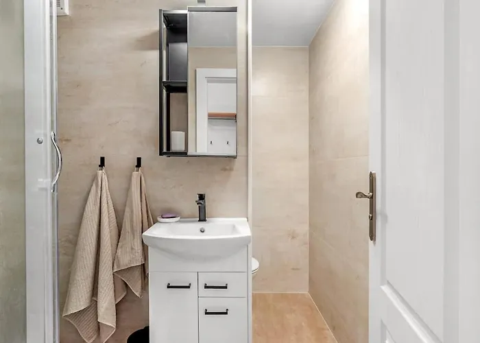 Apartament Glow With Balcony Bratislava