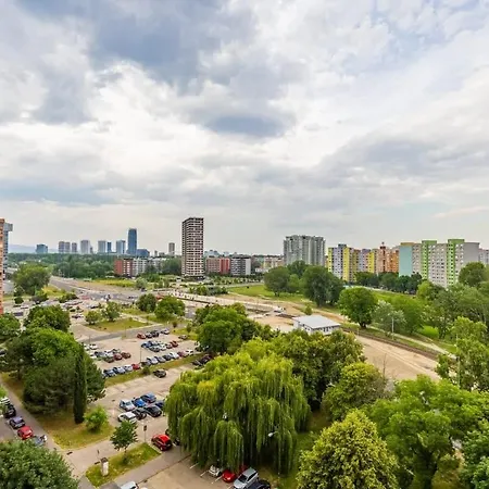 Glow With Balcony 布拉迪斯拉发